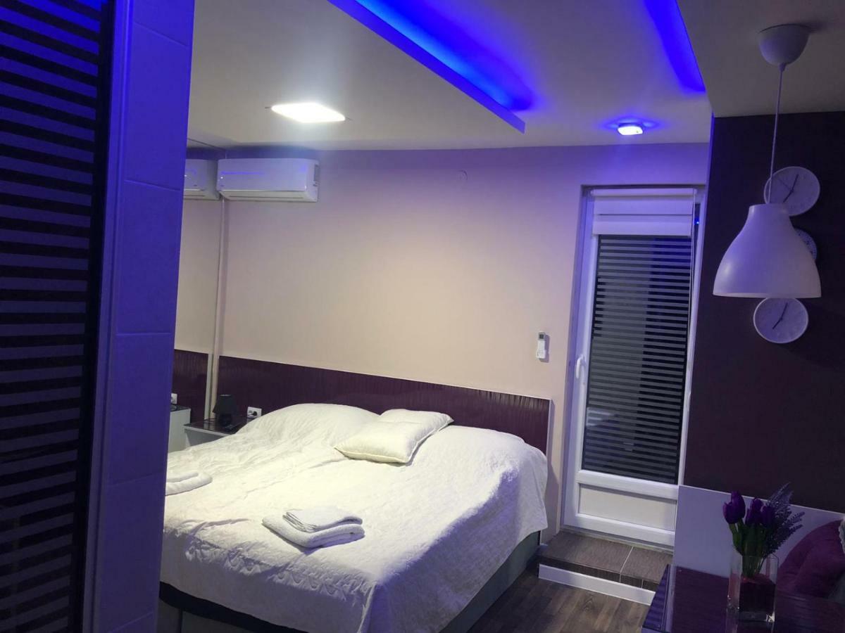 Vladana Lux App Apartment ครูเชวัซ ภายนอก รูปภาพ
